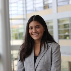 Meet your Posher, Julia